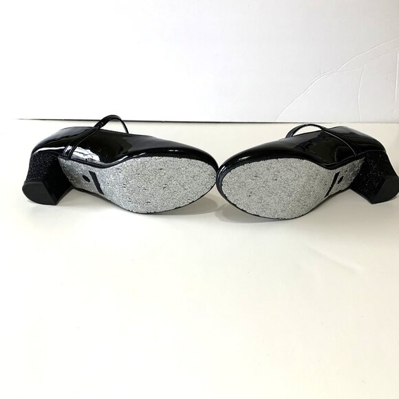 NWOT. Nine West Girls AIZA Patent Leather Shoes. Black. Glitter Soles. Size 4 - Picture 9 of 9